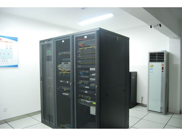 機(jī)房環(huán)境監(jiān)控設(shè)計(jì)方案助力四川客戶(hù)項(xiàng)目投標(biāo)成功