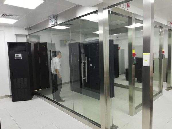 這就是智能機(jī)房防盜報警系統(tǒng)！