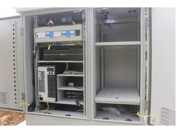 單艙、雙艙、三艙的ETC室外一體化機柜有何異同？