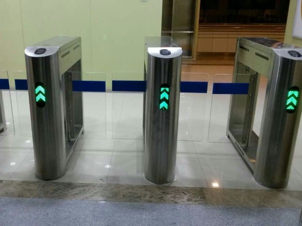 門禁一卡通系統(tǒng)，實(shí)現(xiàn)門禁控制智能化