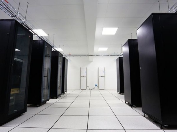 機(jī)房動(dòng)環(huán)監(jiān)控系統(tǒng)發(fā)生故障，想重新?lián)Q一套！