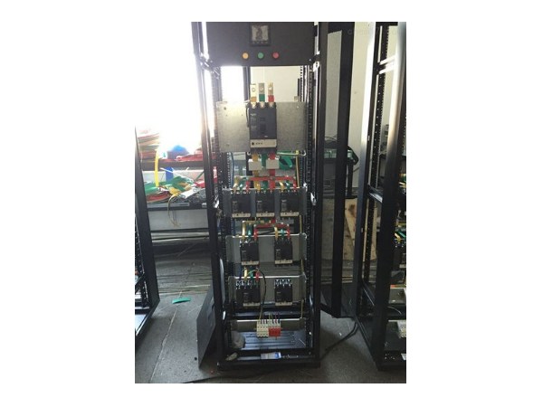 精密配電柜智能電量監(jiān)控系統(tǒng)，機(jī)房電力情況隨時(shí)掌握